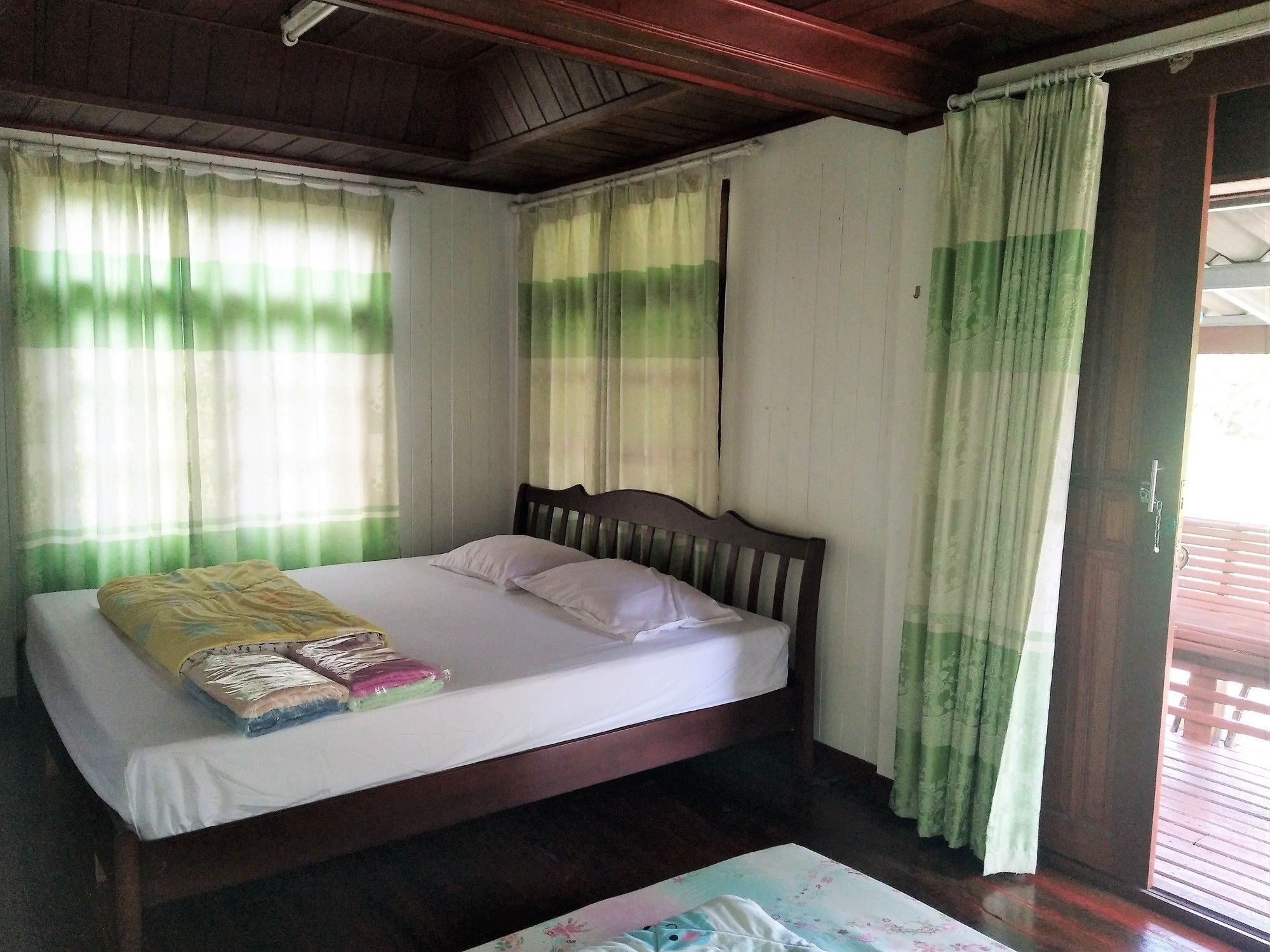 Sarocha Resort Rayong Exterior foto